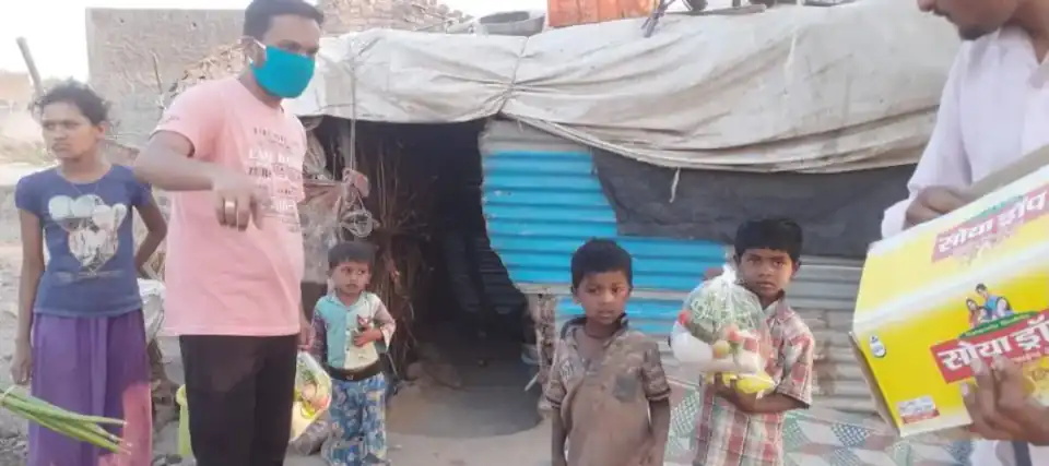 Children receiving a household food-support package